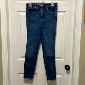 WE THE FREE | High Rise | Skinny | Stretch | Fringed Hem | Denim |Jean | Size 30